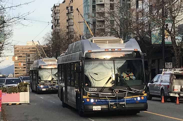 Coast Mountain Bus New Flyer E40LFR 2259 & E40LF 2178